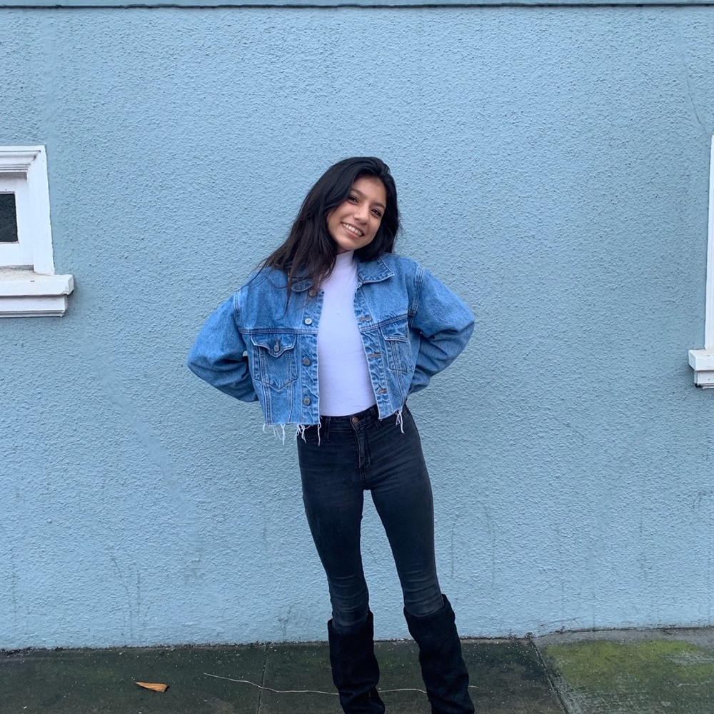Meet your Posher, Serena